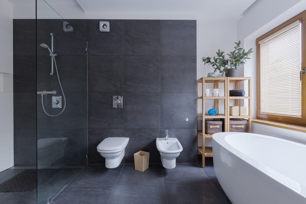 dark bathroom ideas